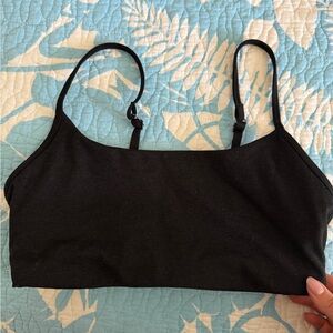 Vuori Classic Black Sports Bra